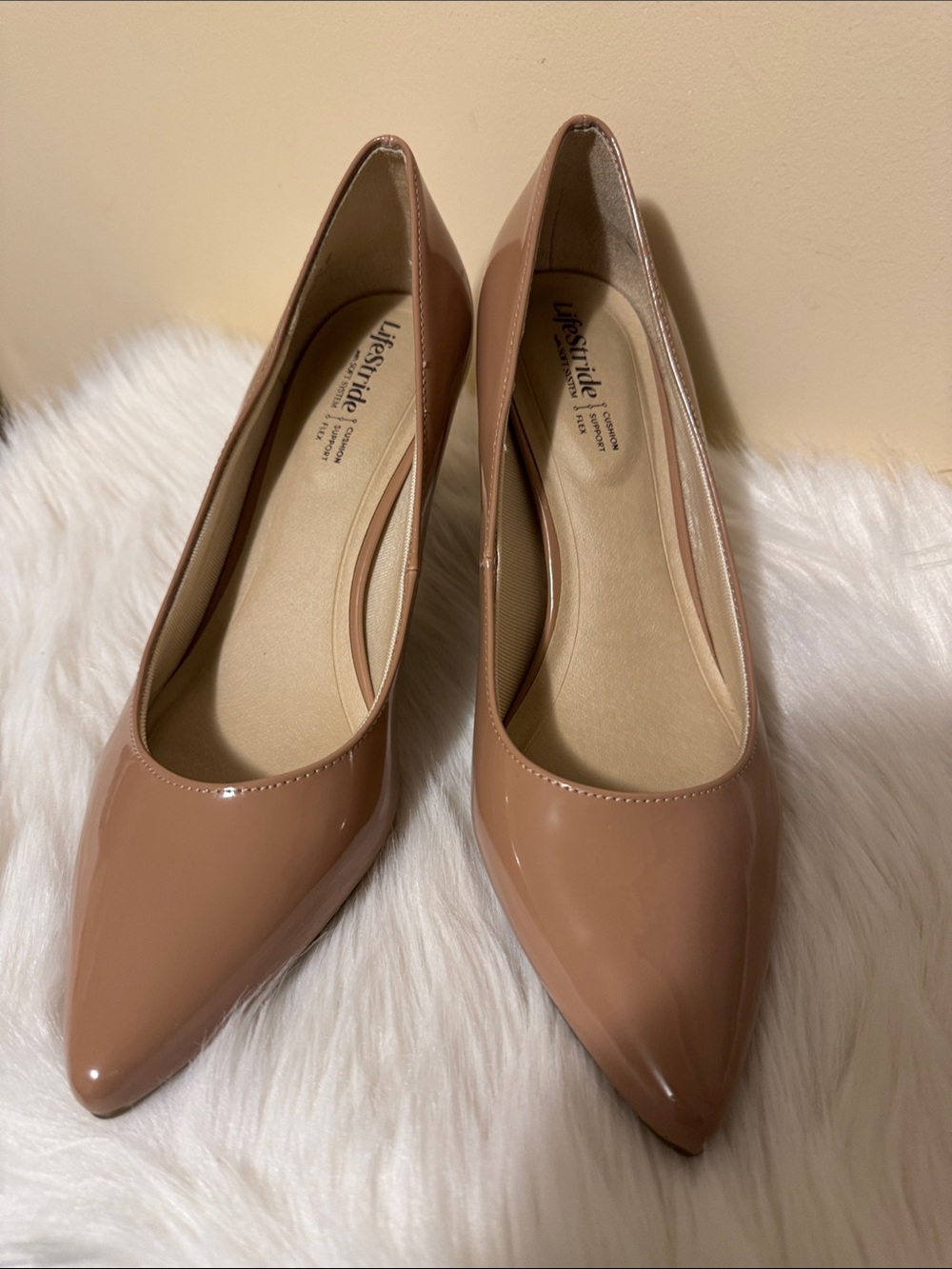 Life Stride Patent Pointed-Toe Flats in Nude size 10M
